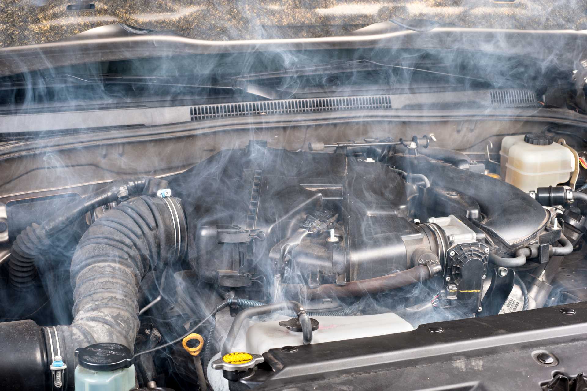 6 Car Engine Problems and What Causes Them